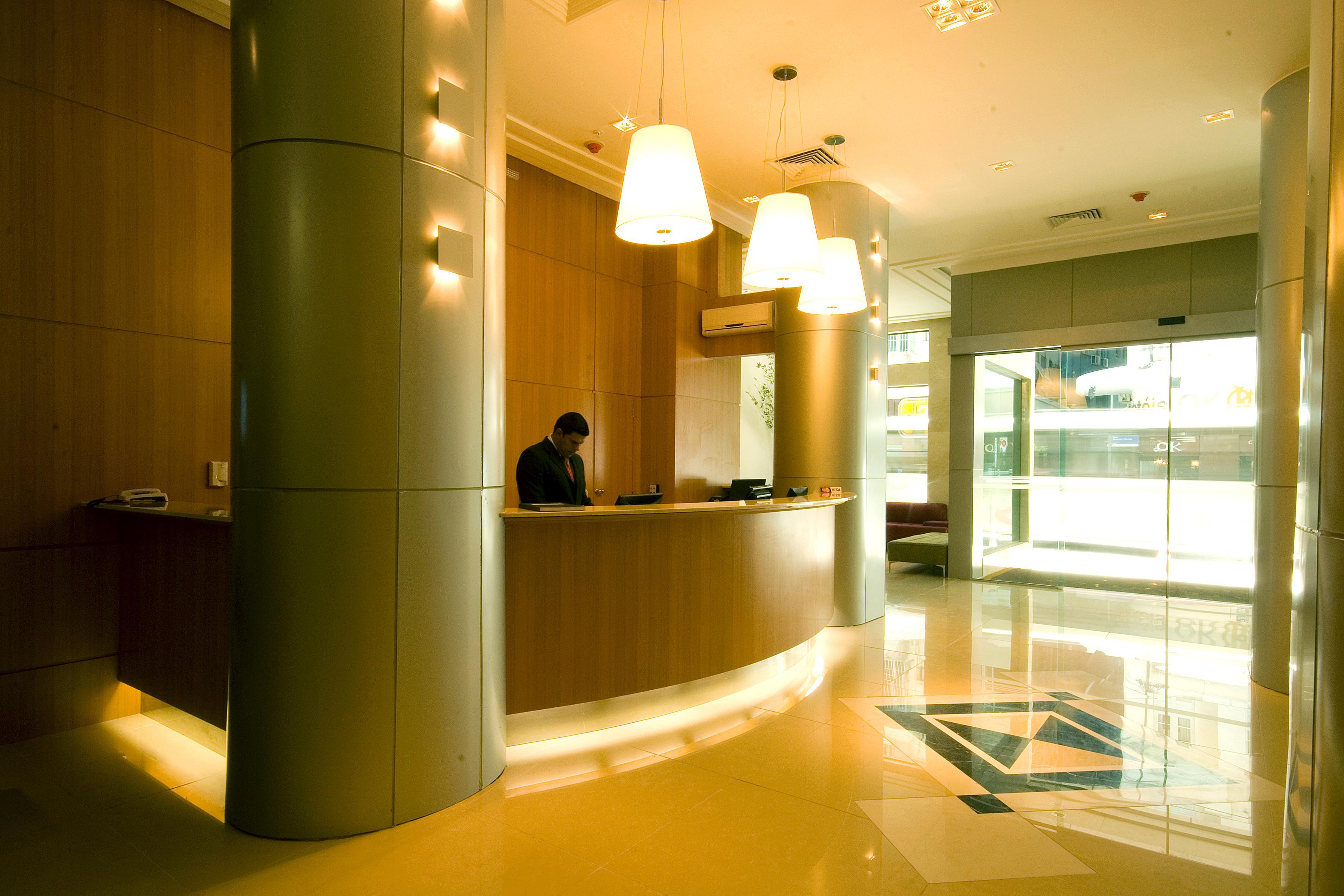Hotel Atlantico Business Centro Rio de Janeiro Exterior foto Reception desk of a modern hotel